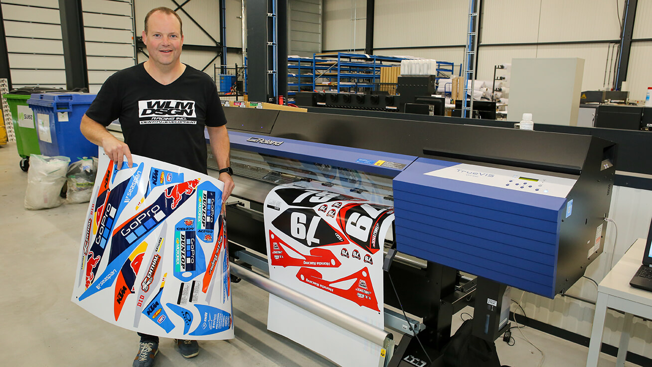 Wisja Lamers began testing the Roland DG TrueVIS VF2-640 in January.