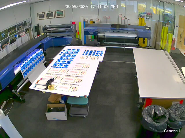 Monitoring the print production in the studio from home