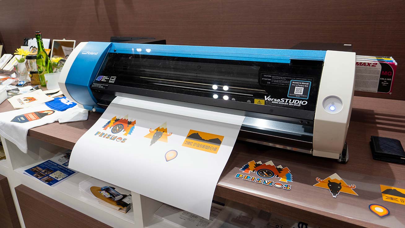 The VersaSTUDIO BN-20A desktop inkjet printer/cutter makes it easy to print stickers or labels easily in-store or at home.