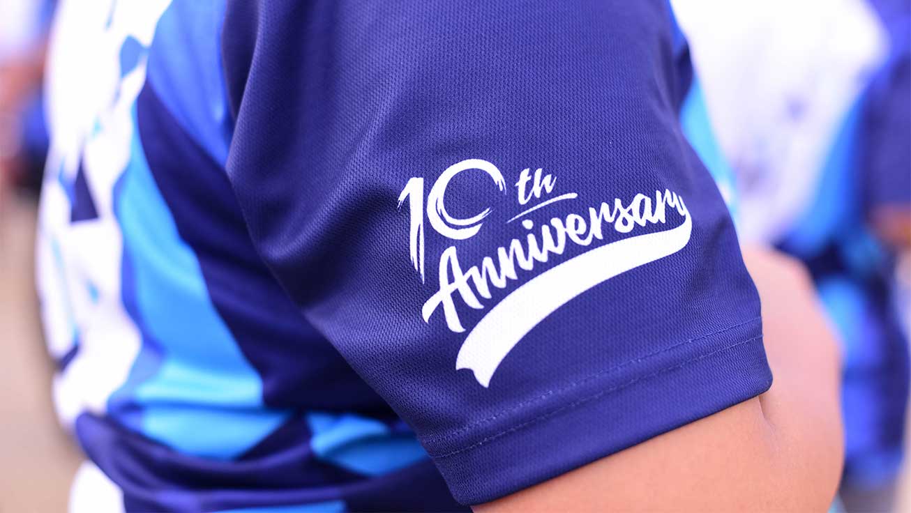 Tenth anniversary teamwear