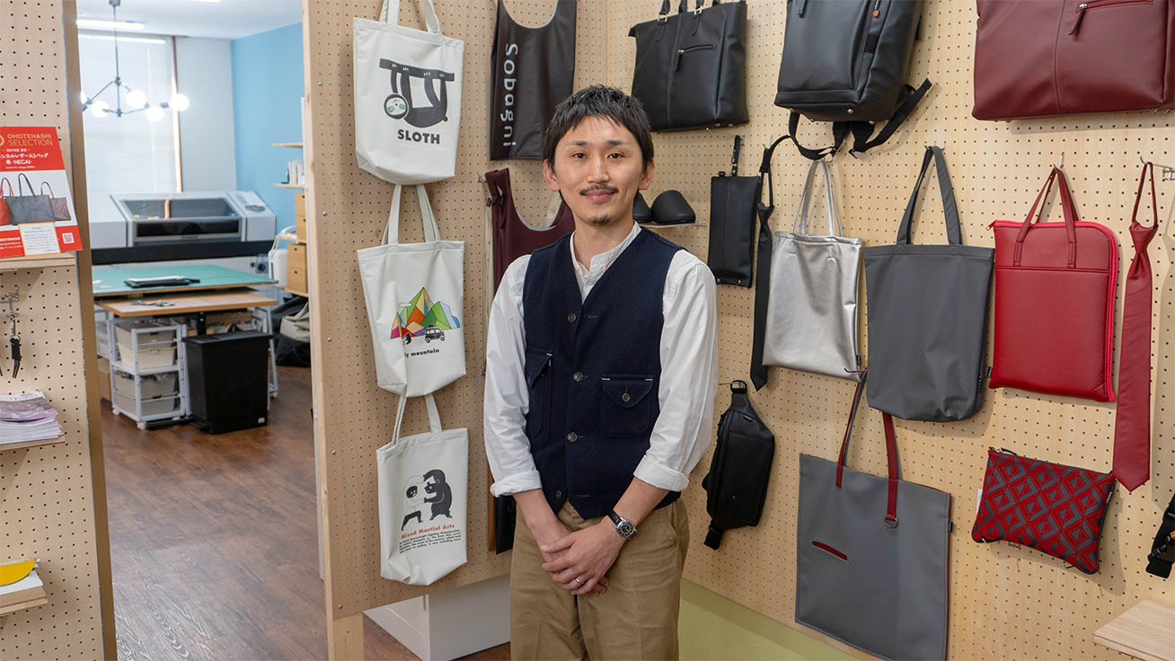 Satoshi Suzuki, Brand Planning Department, Kyowa Leather Cloth