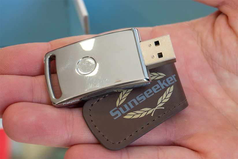 Personalized USB flash drive