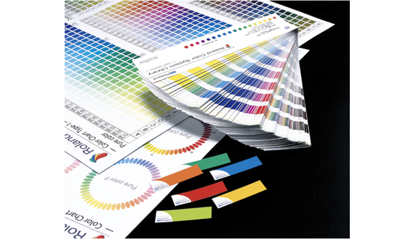 Roland Color System Library（写真は当社プリンターによる印刷見本です。印刷物自体は同梱されません。)